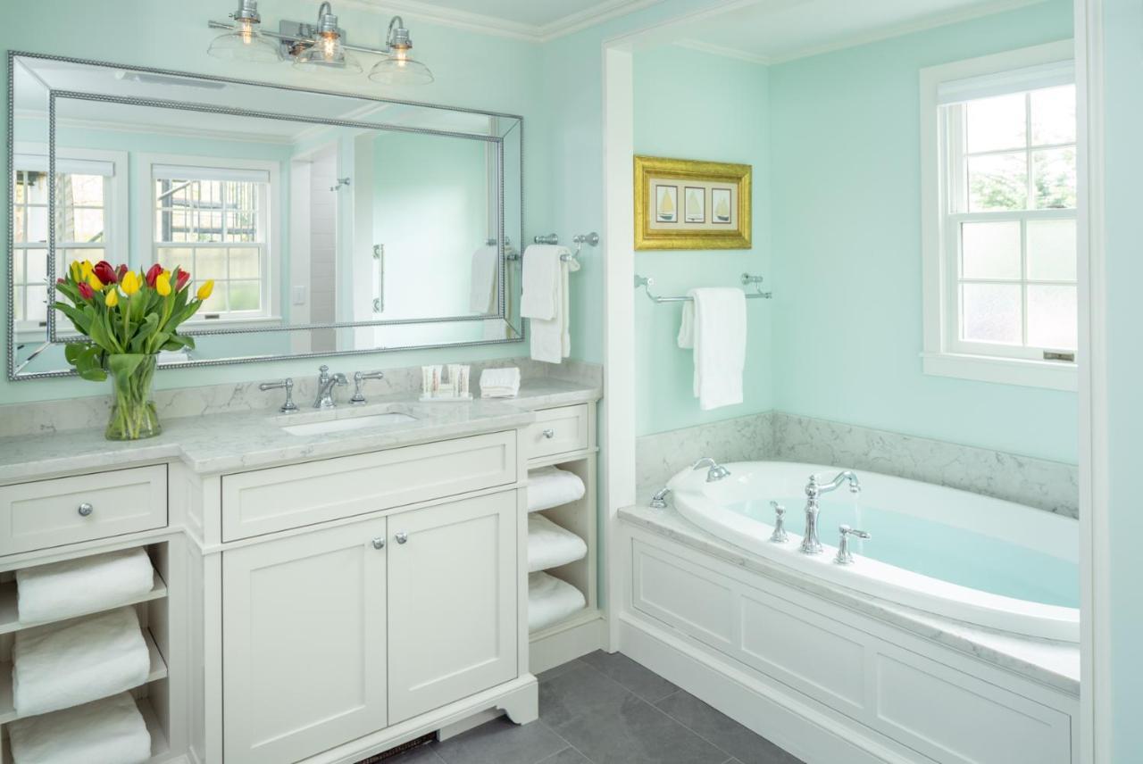 Candleberry Inn On Cape Cod 브루스터 외부 사진